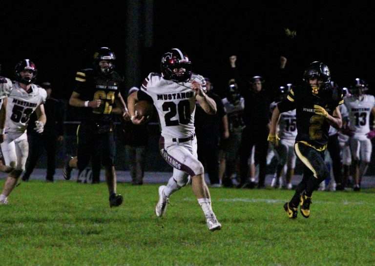 No. 8 Mustangs escape CPU, 30-26