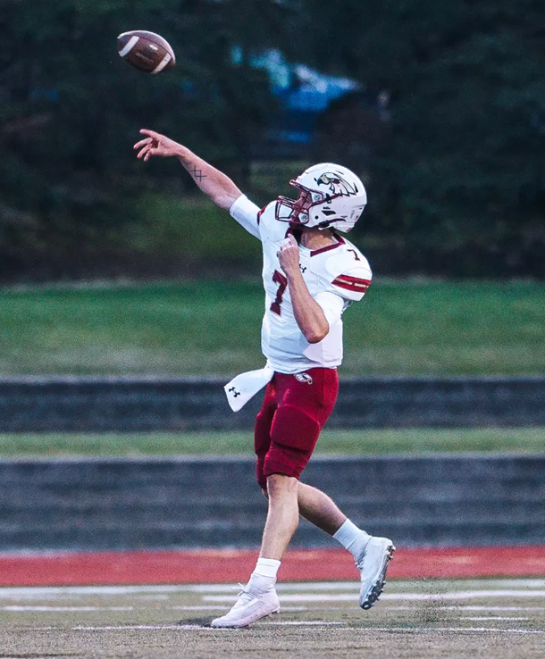 Coe rallies to turn back Simpson, 28-24
